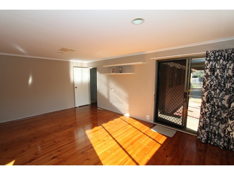 10 Worrowing Court, Kurunjang VIC 3337