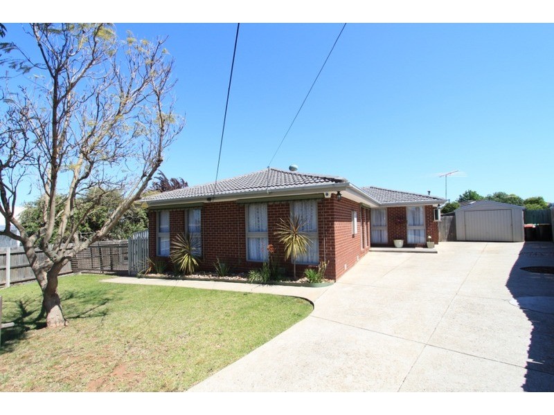 3 Corr Grove, Melton VIC 3337