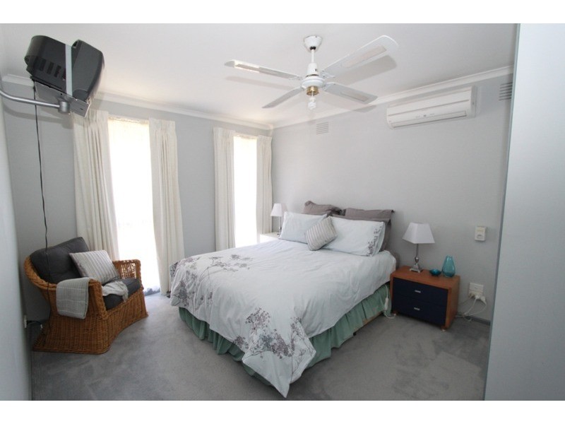 3 Corr Grove, Melton VIC 3337