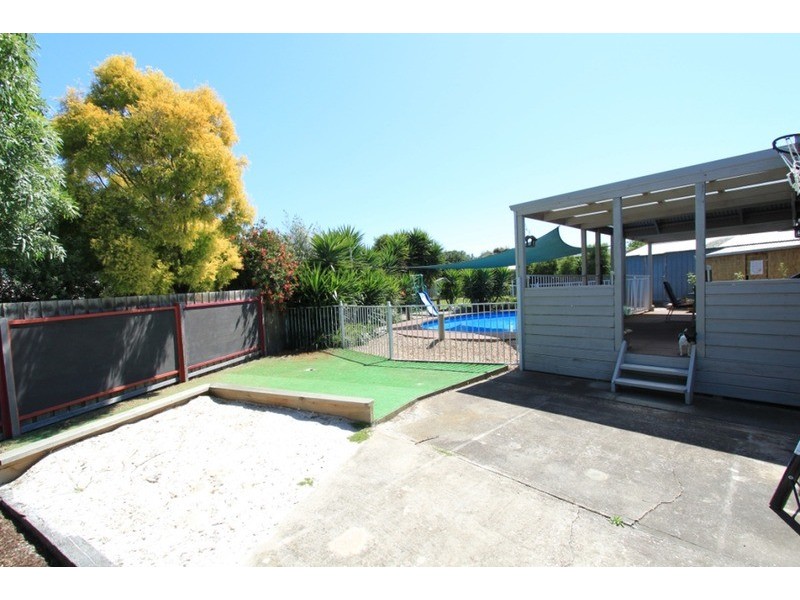 3 Corr Grove, Melton VIC 3337