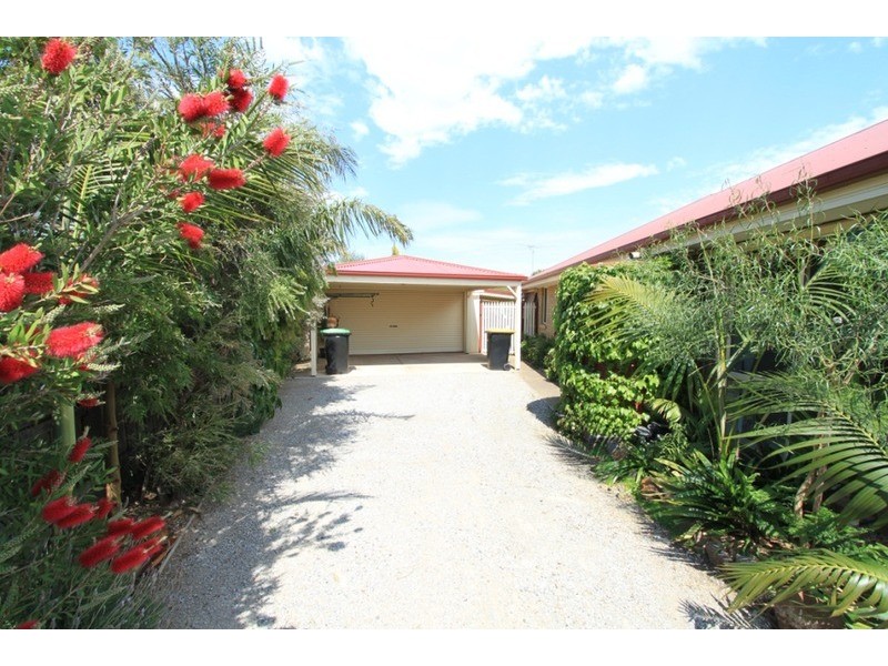 11 Hillsmeade Drive, Melton West VIC 3337