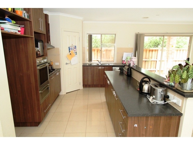 14 Ironbark Way, Brookfield VIC 3338