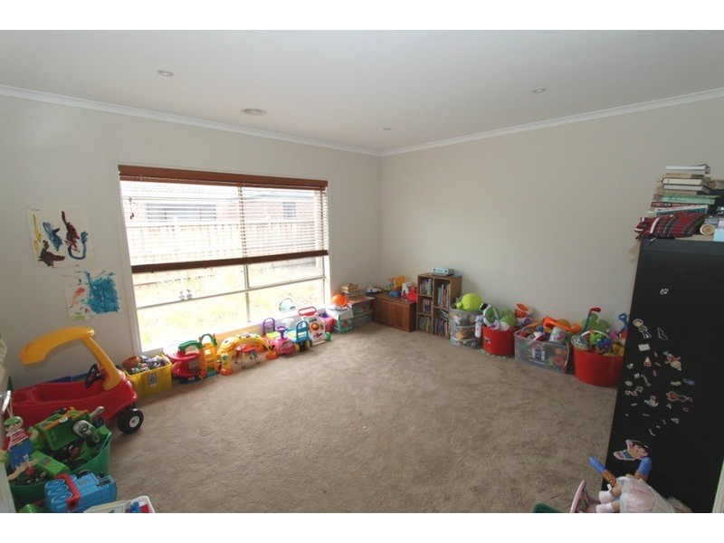 14 Ironbark Way, Brookfield VIC 3338