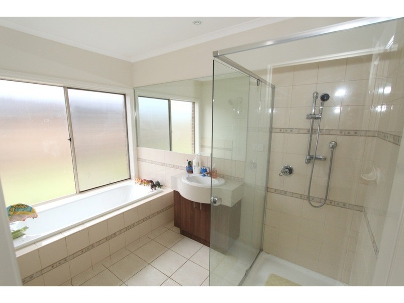 14 Ironbark Way, Brookfield VIC 3338