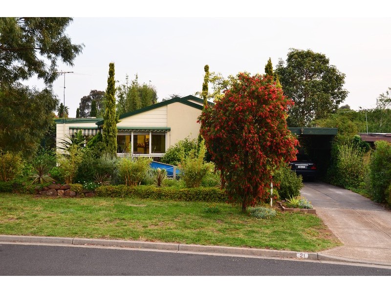 21 Carberry Drive, Kurunjang VIC 3337