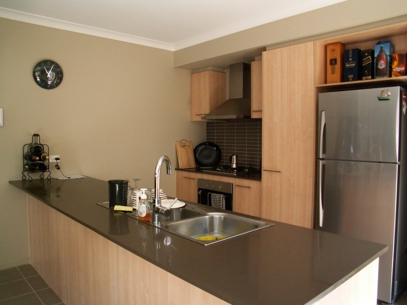 33 Peter Pan Crescent, Melton VIC 3337