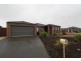 2 Wakefield Road, Taylors Hill VIC 3037