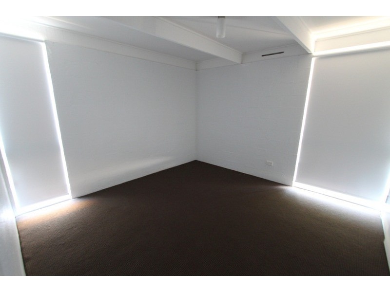 28 Raleighs Road, Melton VIC 3337