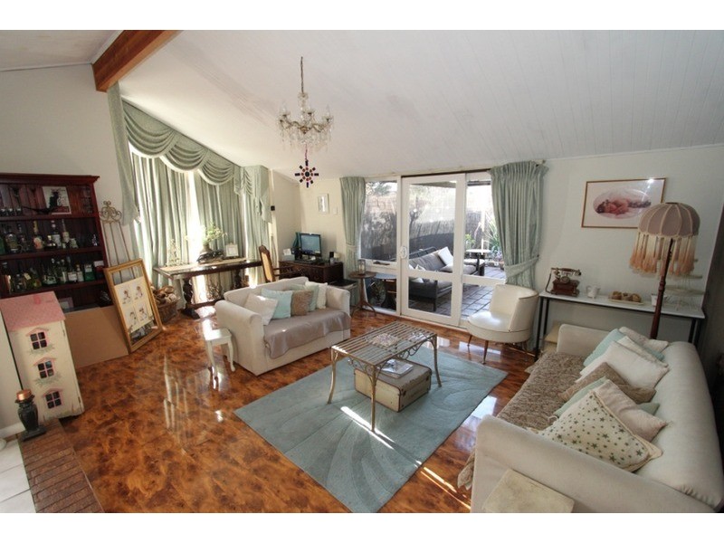 78 Hilton Way, Melton West VIC 3337