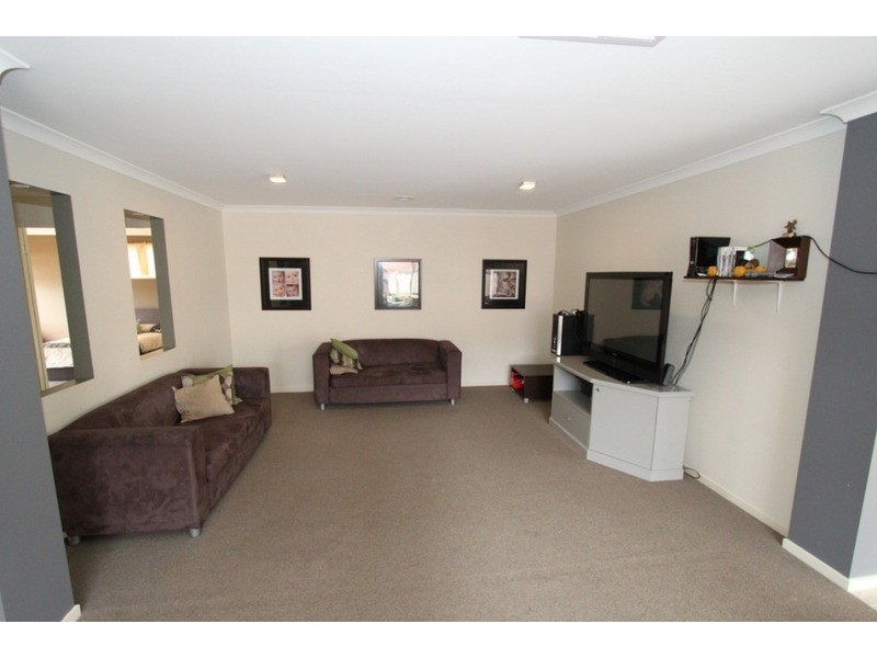 3 Banker Street, Melton VIC 3337