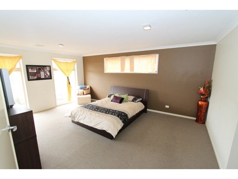 3 Banker Street, Melton VIC 3337