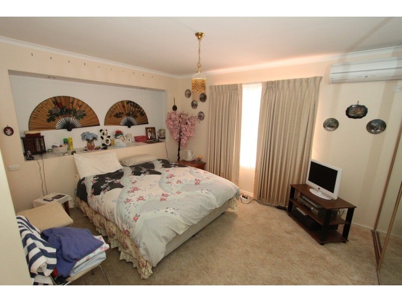 6 Mason Court, Melton VIC 3337