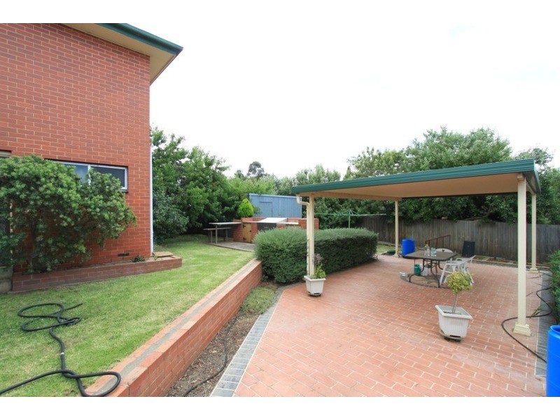 6 Mason Court, Melton VIC 3337