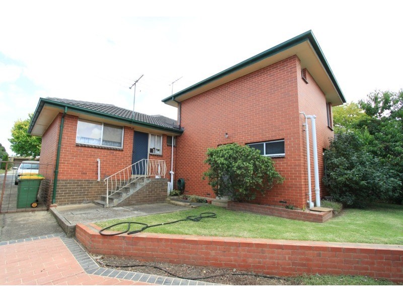 6 Mason Court, Melton VIC 3337