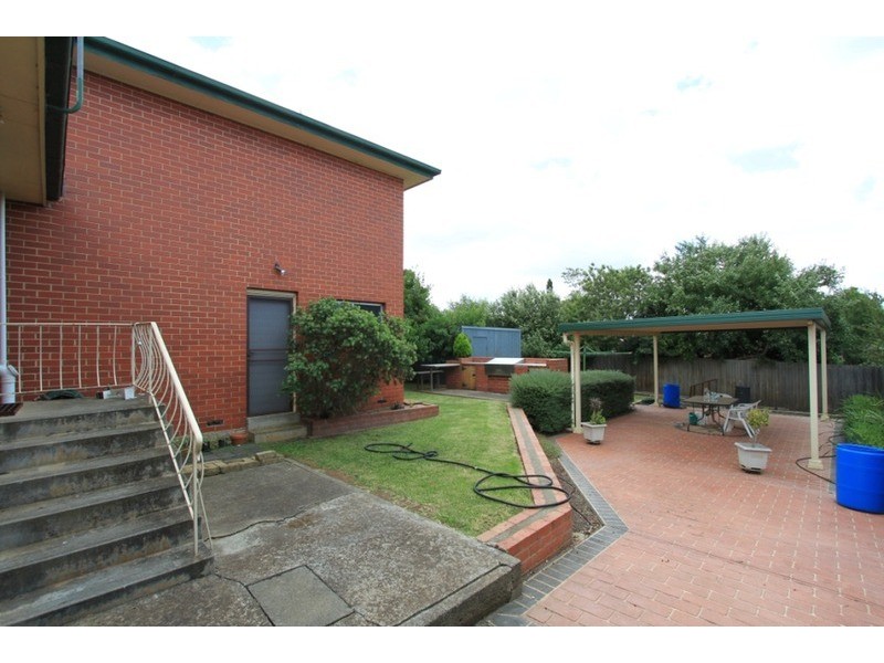 6 Mason Court, Melton VIC 3337