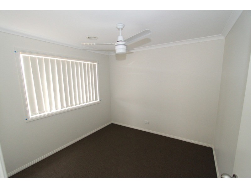 28 Barleygrass Crescent, Brookfield VIC 3338