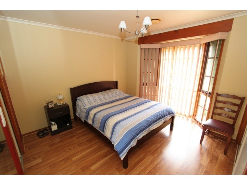 15 Nelson Court, Brookfield VIC 3338