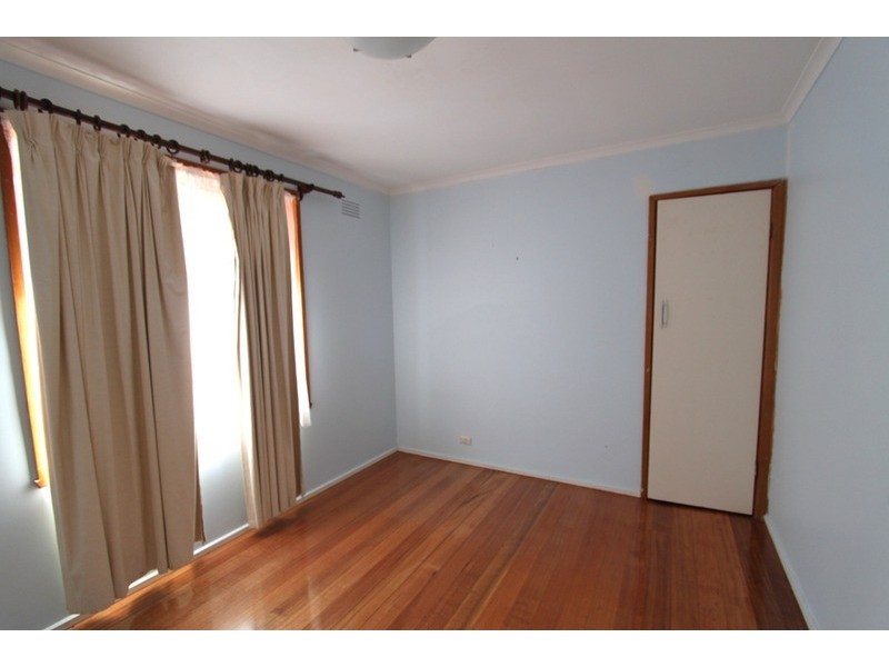 10 Hudson Place, Melton VIC 3337