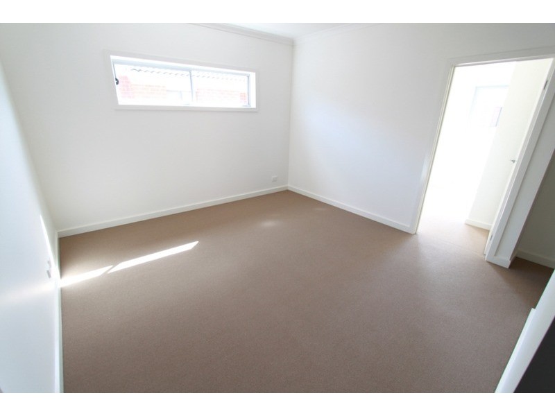9 Fieldstone Way, Brookfield VIC 3338