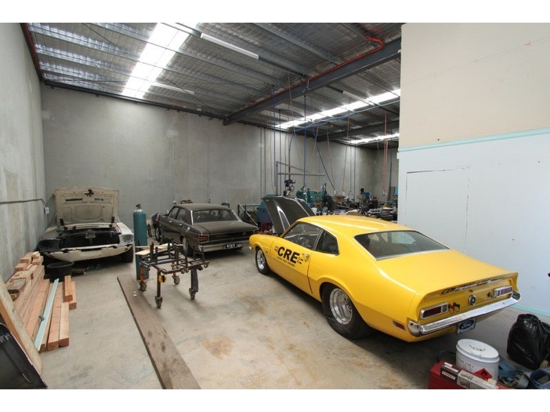 2/1 William Street, Melton VIC 3337