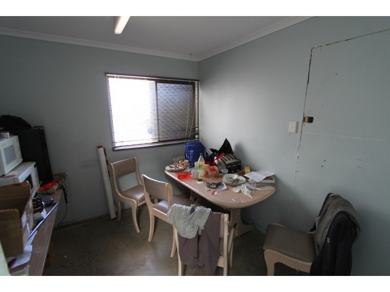 2/1 William Street, Melton VIC 3337