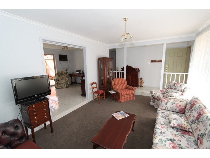 26 Gamalite Drive, Melton VIC 3337