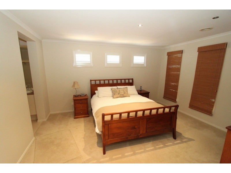 44 Meadowglen Drive, Melton West VIC 3337