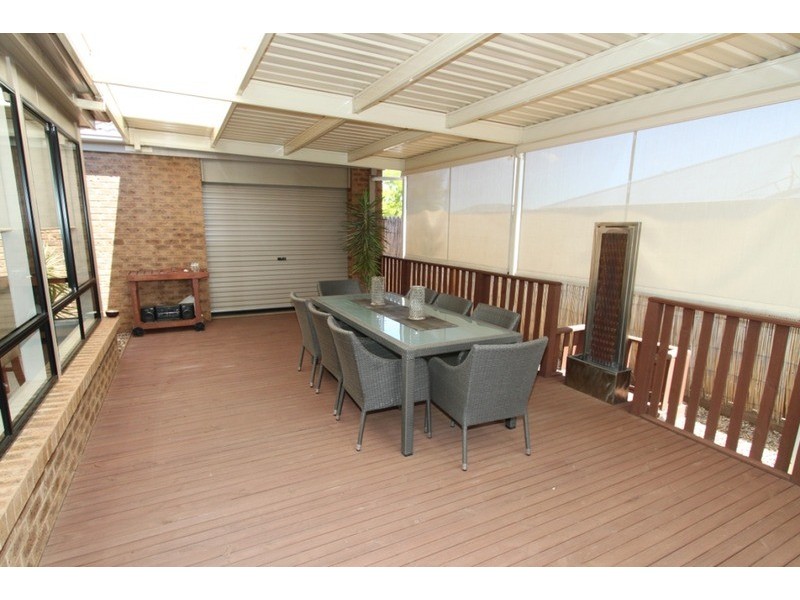 44 Meadowglen Drive, Melton West VIC 3337