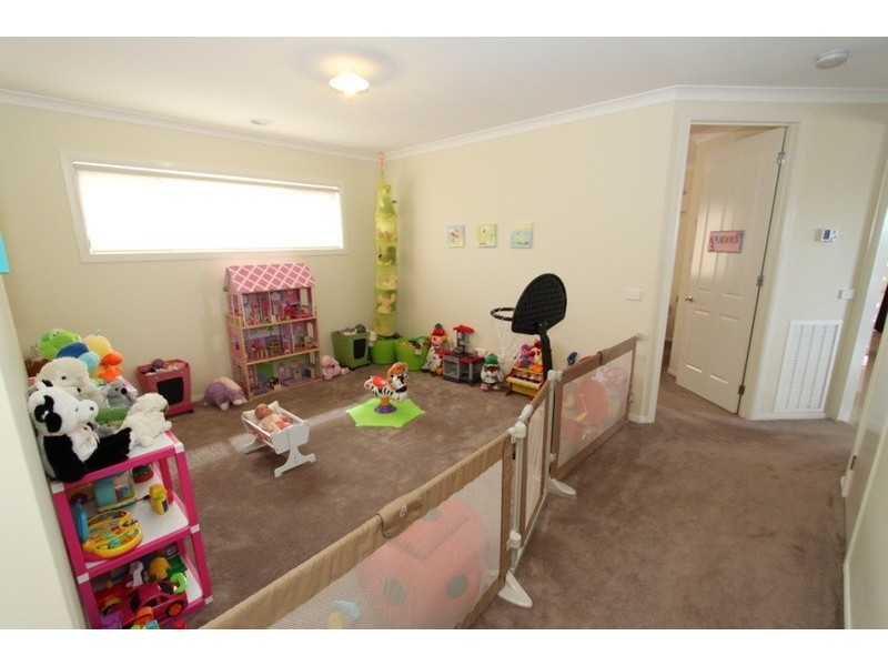 113 Caitlyn Drive, Melton West VIC 3337