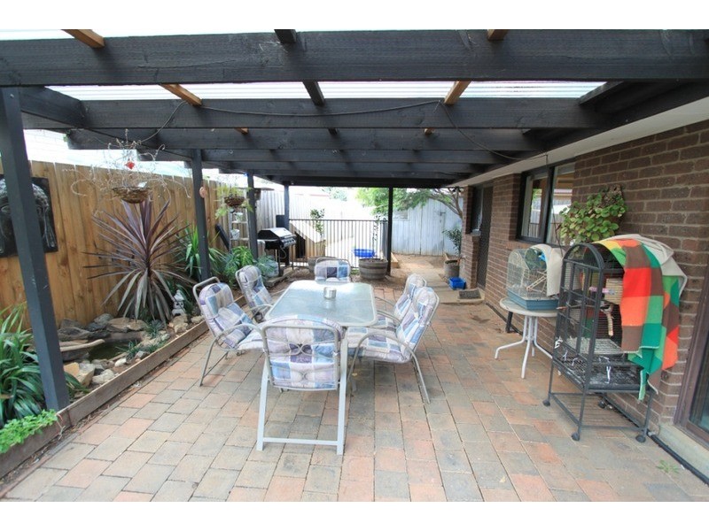 1 Churchill  Way, Melton West VIC 3337