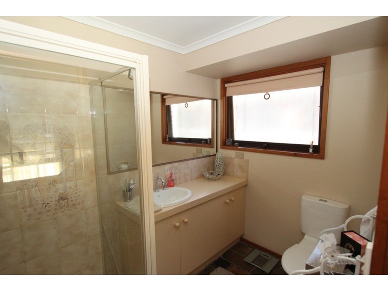 11 Peart Court, Brookfield VIC 3338