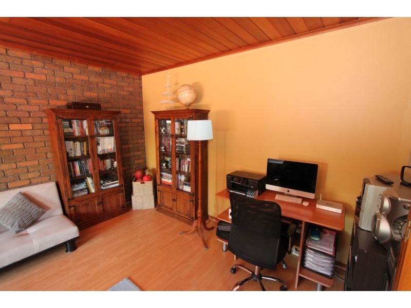 11 Peart Court, Brookfield VIC 3338