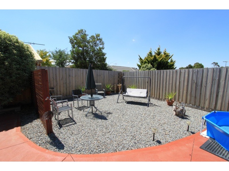 11 Peart Court, Brookfield VIC 3338