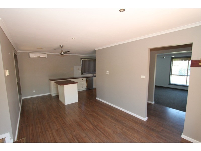 276 Coburns Road, Melton VIC 3337