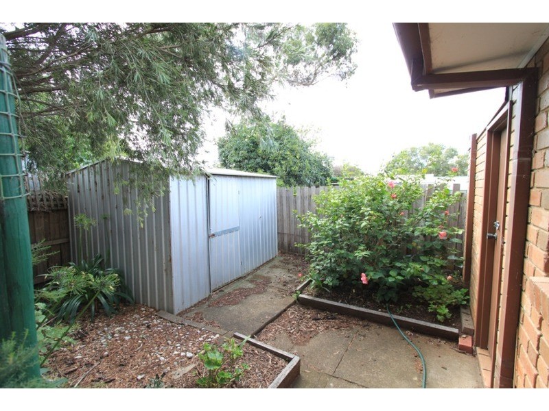 2/492 High Street, Melton VIC 3337