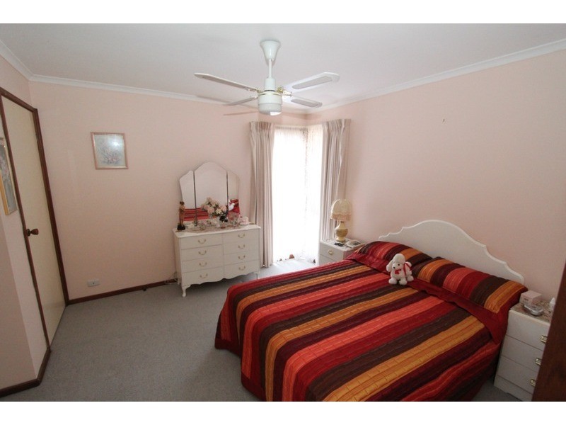 2/492 High Street, Melton VIC 3337