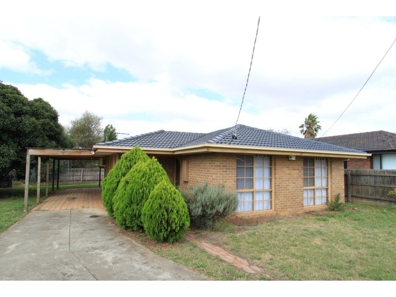 3 Morshead Street, Melton South VIC 3338