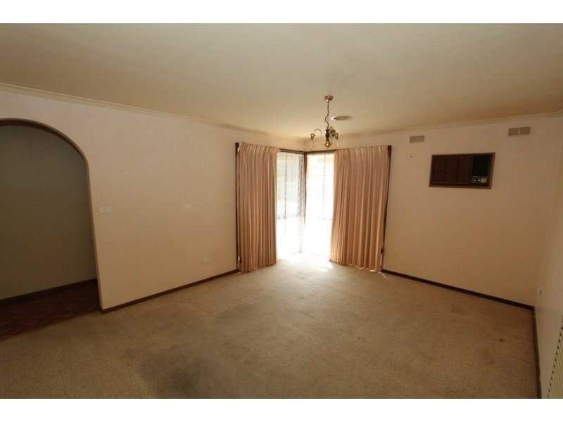 3 Morshead Street, Melton South VIC 3338