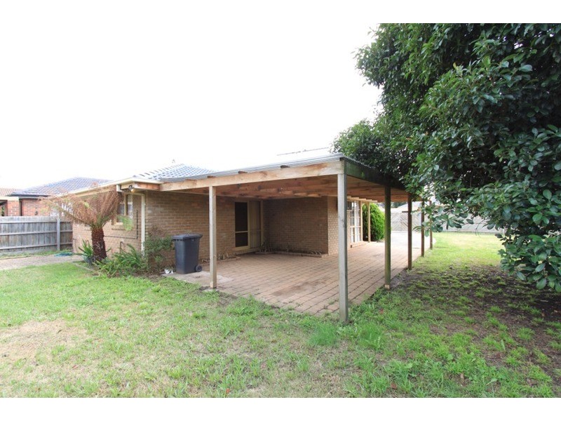 3 Morshead Street, Melton South VIC 3338