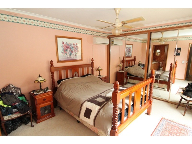 14 Cameron Court, Kurunjang VIC 3337