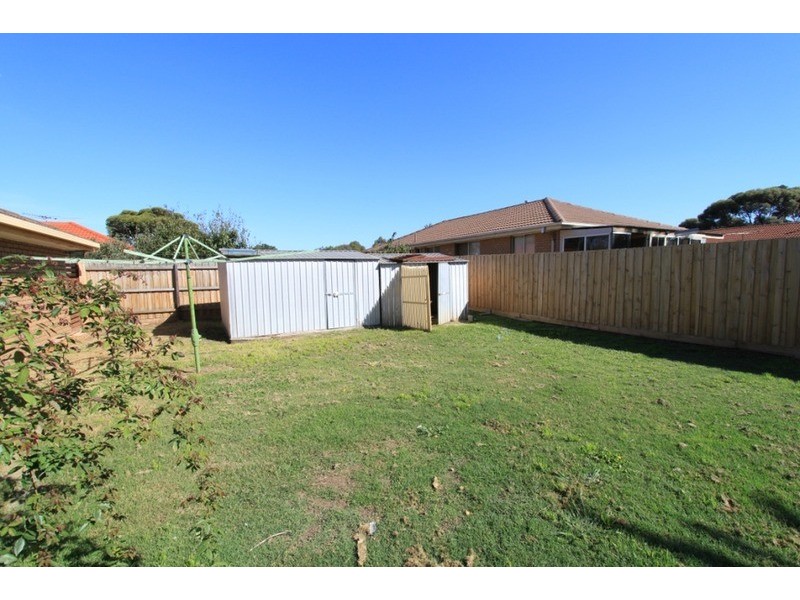 18 Kirkton Drive, Kurunjang VIC 3337