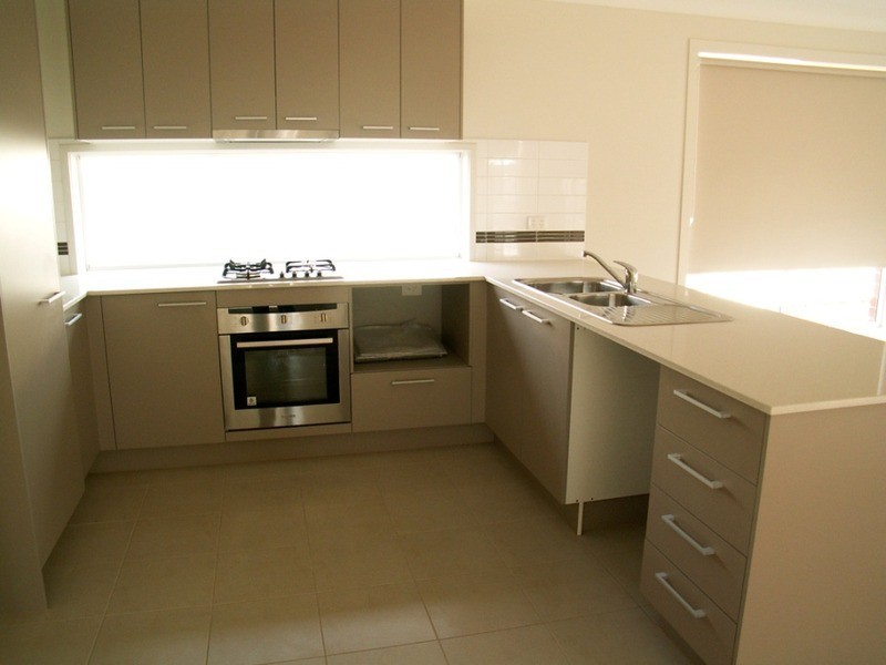 68 Fantail Way, Brookfield VIC 3338