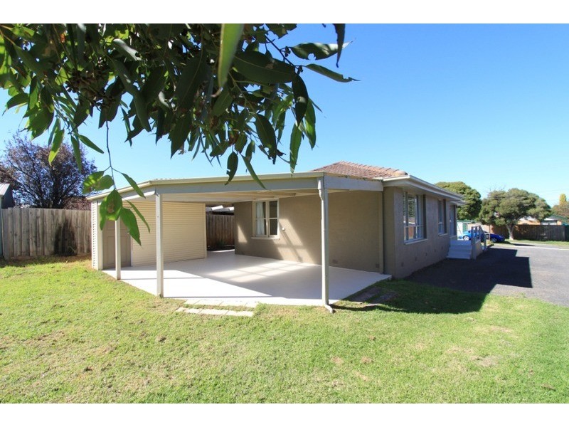 54 Falcon Drive, Melton West VIC 3337