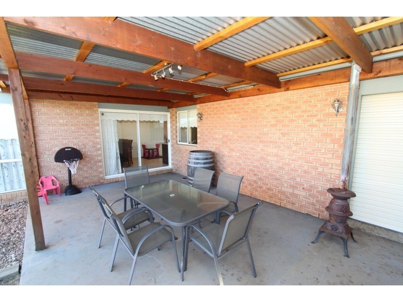 17 Tawriffic Street, Kurunjang VIC 3337