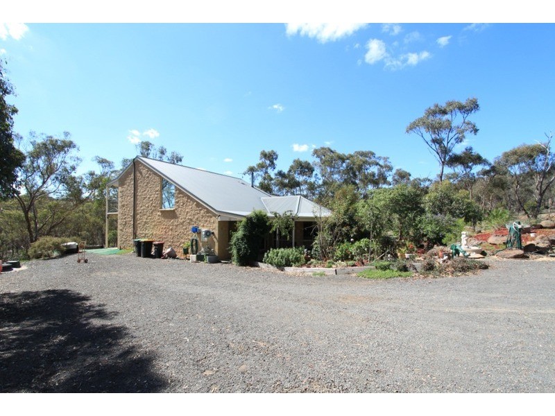 334-360 Hjorths Road, Toolern Vale VIC 3337