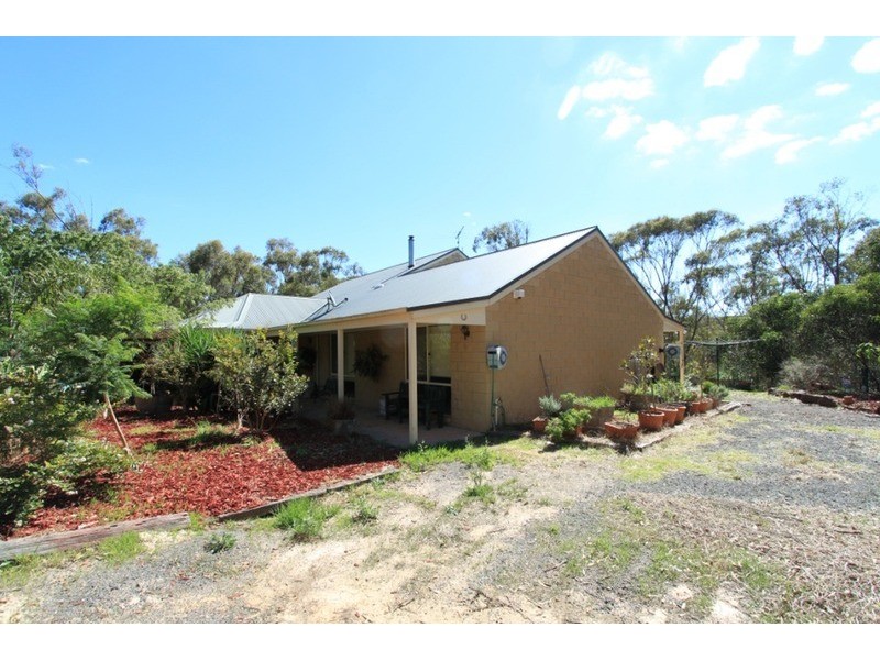 334-360 Hjorths Road, Toolern Vale VIC 3337