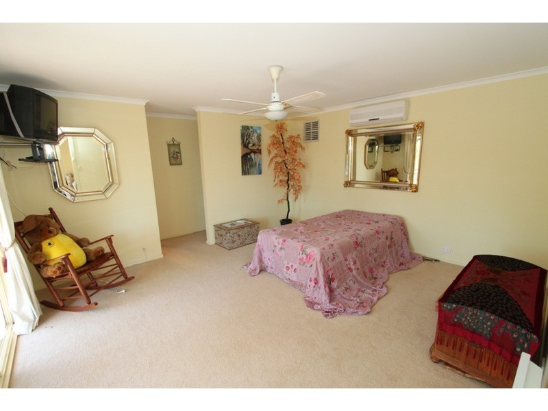 334-360 Hjorths Road, Toolern Vale VIC 3337