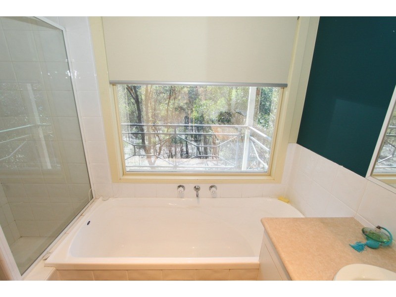 334-360 Hjorths Road, Toolern Vale VIC 3337