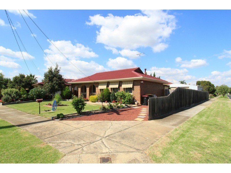 1 Norma Street, Melton VIC 3337