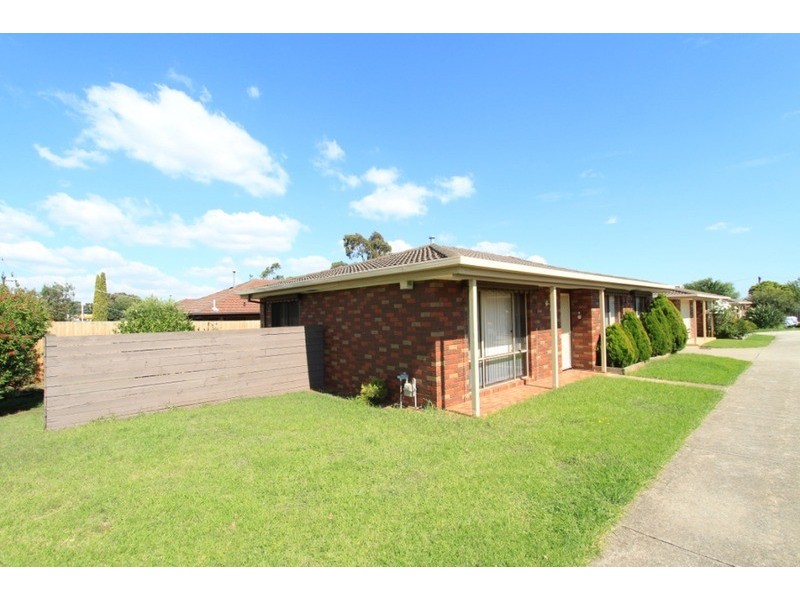 6-11/13 Oneils  Road, Melton VIC 3337